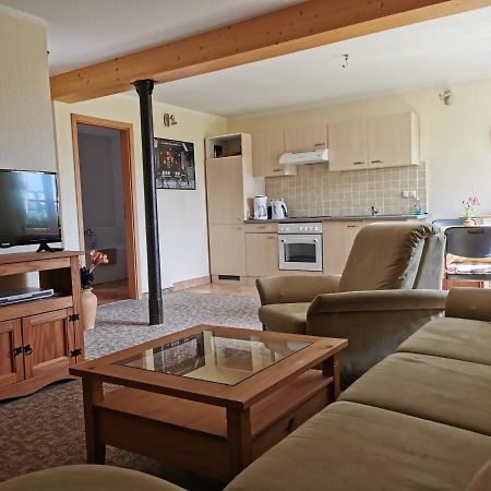 Ferienwohnung "Am Saalehaken" Gossitz 外观 照片