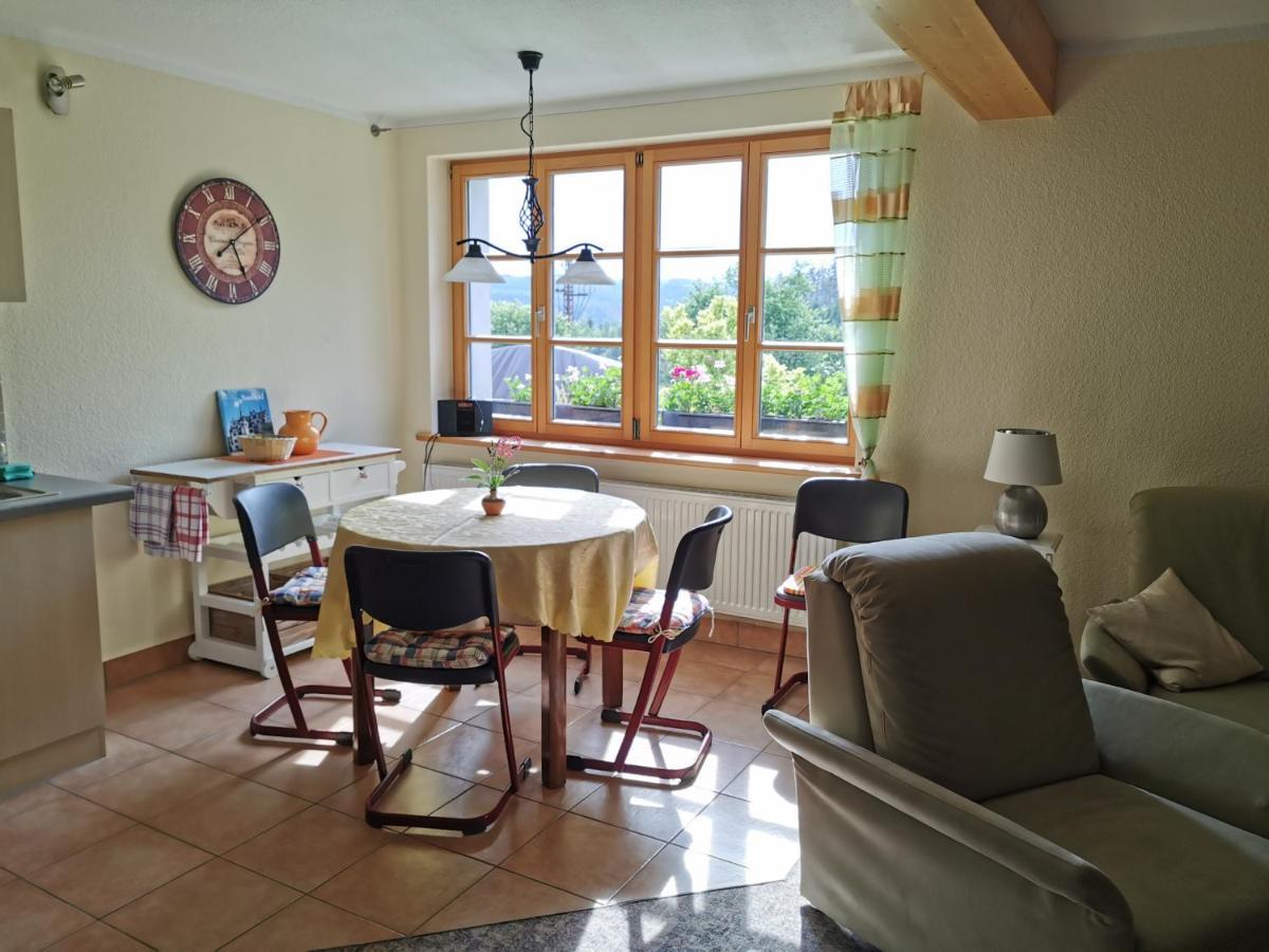 Ferienwohnung "Am Saalehaken" Gossitz 外观 照片