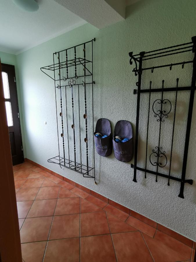 Ferienwohnung "Am Saalehaken" Gossitz 外观 照片