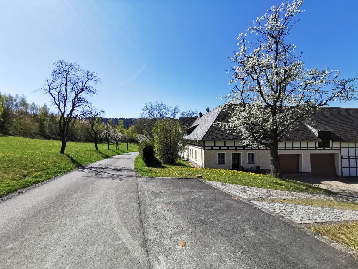 Ferienwohnung "Am Saalehaken" Gossitz 外观 照片